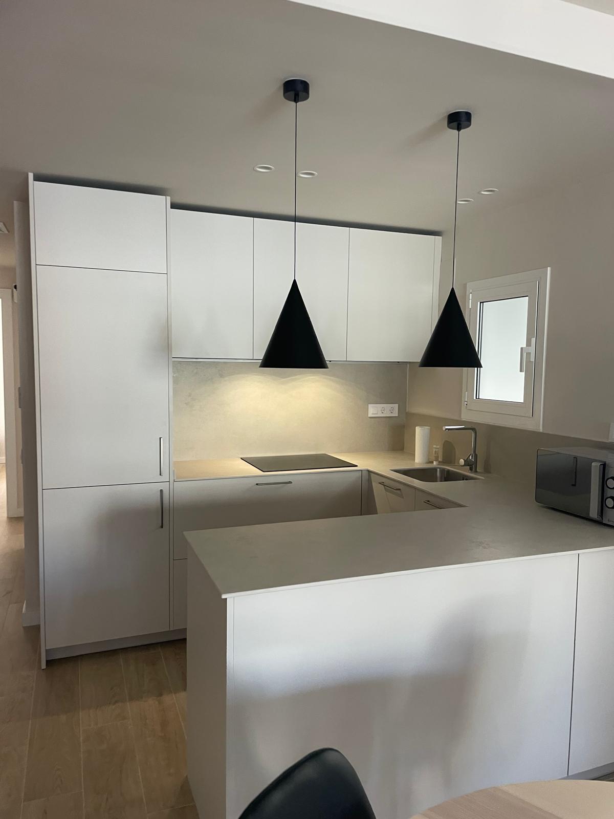 Reforma integral pis a Barcelona Sants — cuina nova